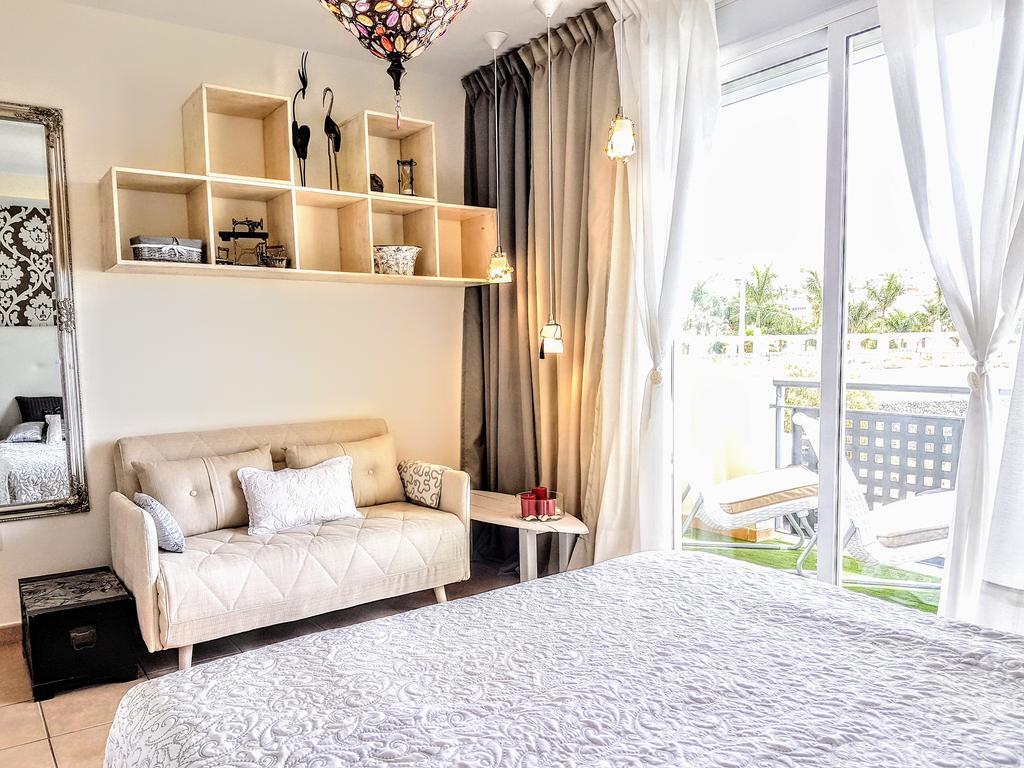 Townhouse Corona Costa Adeje Exterior photo